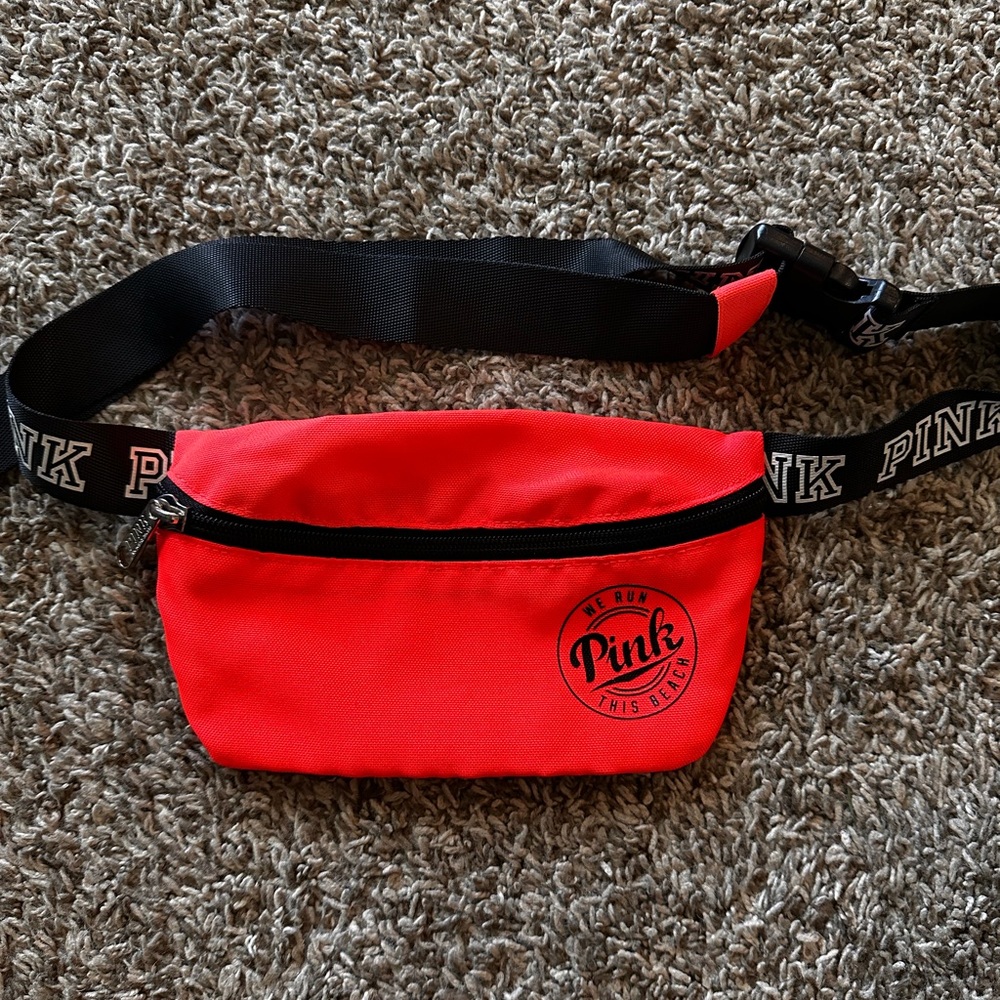 PINK VS fanny pack